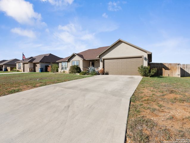 1712 Vista View, Pleasanton, TX 78064