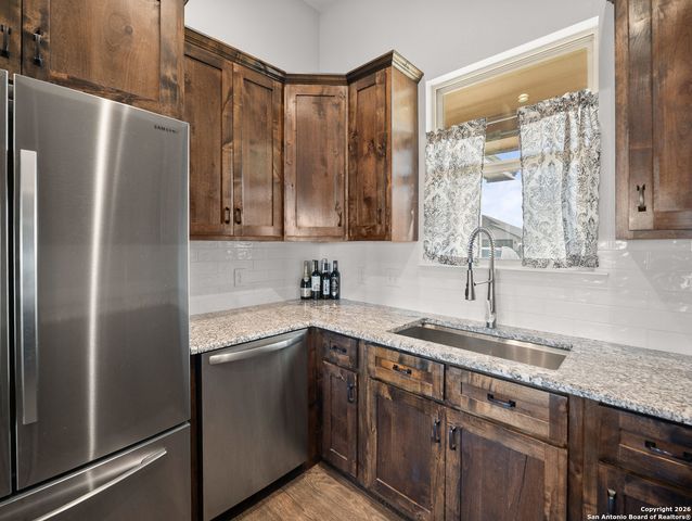 1712 Vista View, Pleasanton, TX 78064