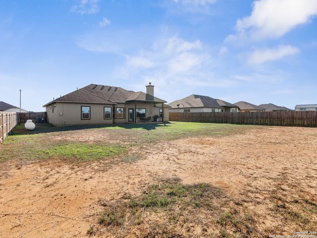 1712 Vista View, Pleasanton, TX 78064
