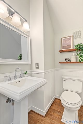 5716 Oak Mill Ct, Henrico, VA 23059
