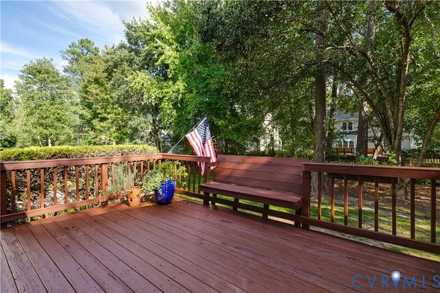 5716 Oak Mill Ct, Henrico, VA 23059