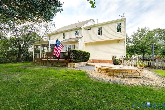 5716 Oak Mill Ct, Henrico, VA 23059