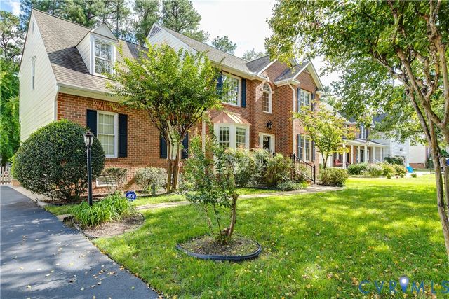 5716 Oak Mill Ct, Henrico, VA 23059