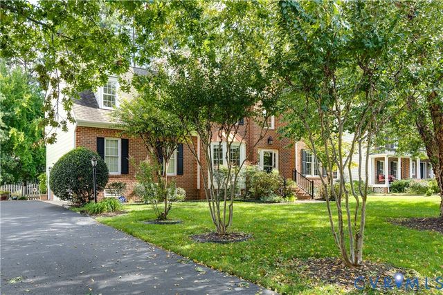 5716 Oak Mill Ct, Henrico, VA 23059