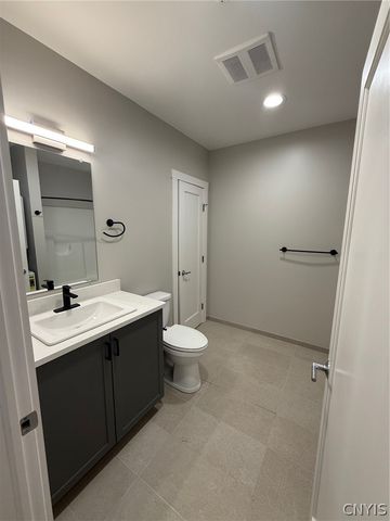 214 Kinne Street 109, Dewitt, NY 13204