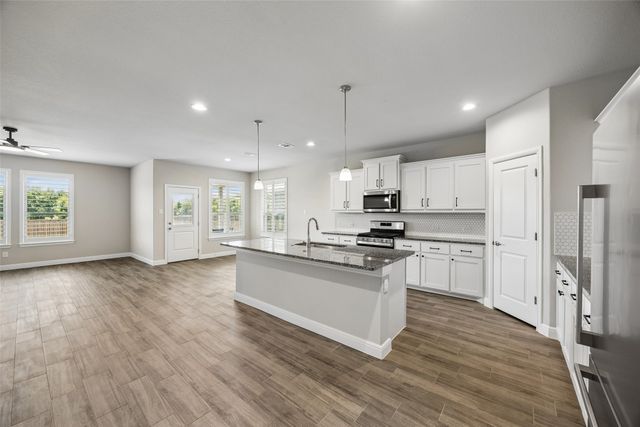601 Hogan Drive, Denton, TX 76210