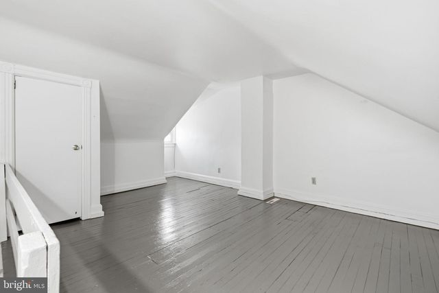 348 VALLEY RD, Coatesville, PA 19320
