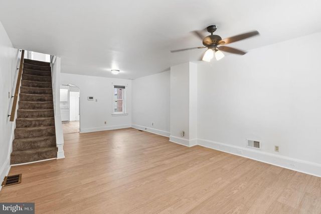 348 VALLEY RD, Coatesville, PA 19320