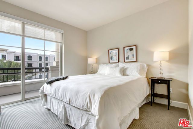 589 Americana Way Marc 423, Glendale, CA 91210