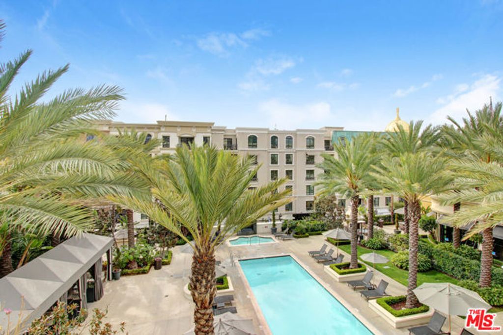 589 Americana Way Marc 423, Glendale, CA 91210