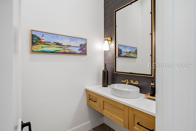 10 Wexford Dr, Hilton Head Island, SC 29928