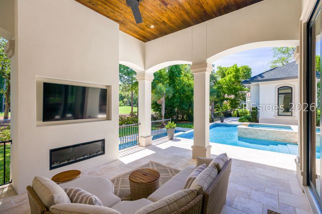 10 Wexford Dr, Hilton Head Island, SC 29928