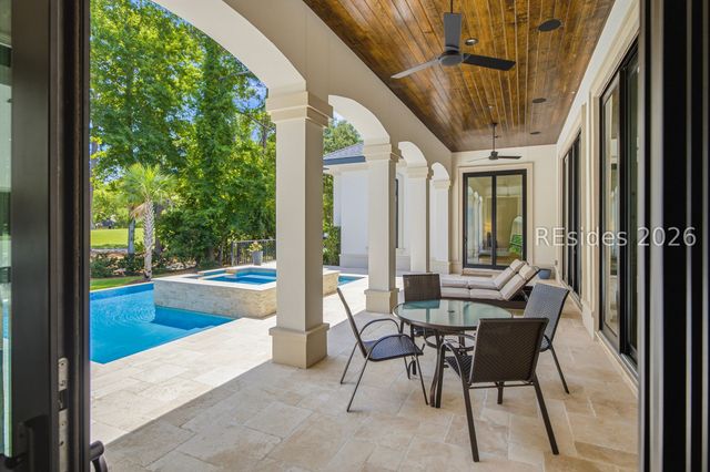 10 Wexford Dr, Hilton Head Island, SC 29928