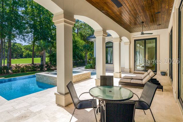 10 Wexford Dr, Hilton Head Island, SC 29928