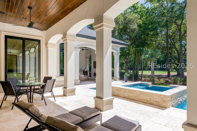 10 Wexford Dr, Hilton Head Island, SC 29928
