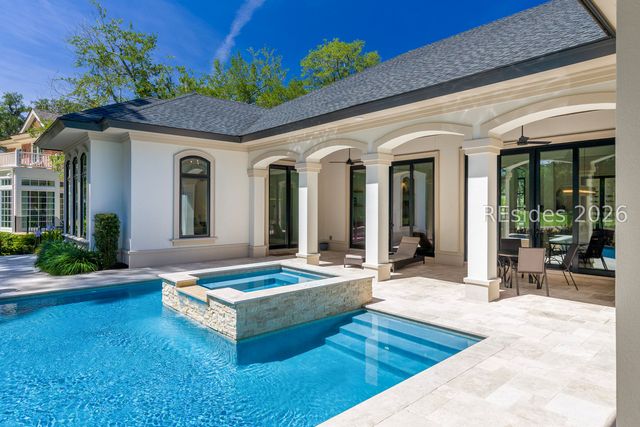 10 Wexford Dr, Hilton Head Island, SC 29928