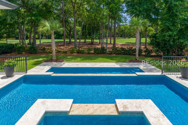 10 Wexford Dr, Hilton Head Island, SC 29928