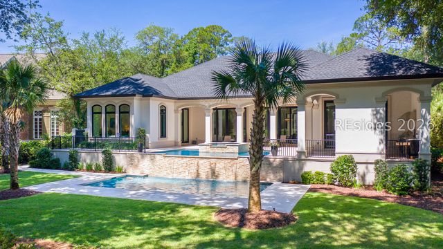 10 Wexford Dr, Hilton Head Island, SC 29928