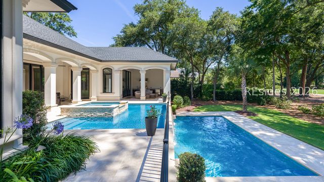 10 Wexford Dr, Hilton Head Island, SC 29928