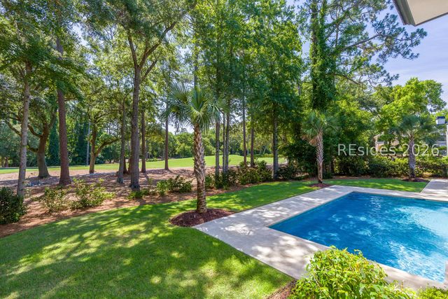 10 Wexford Dr, Hilton Head Island, SC 29928
