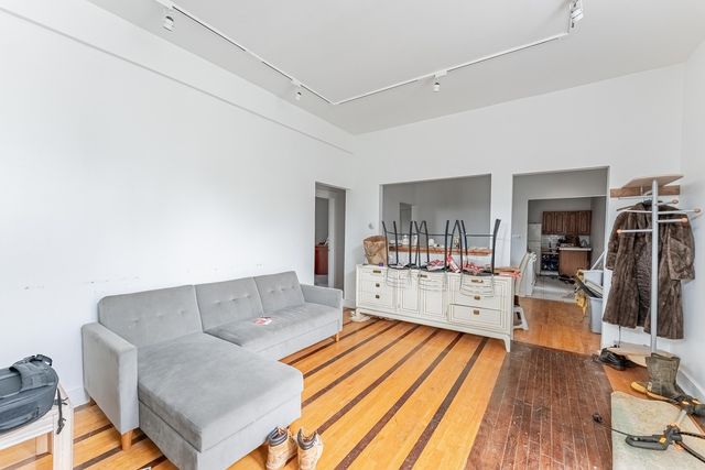 1801 Lyons Street, Evanston, IL 60201