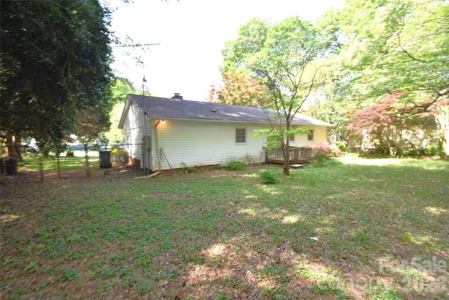 502 W Henry Street, Belmont, NC 28012