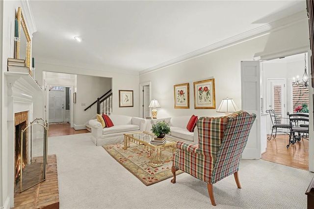 5300 Fairfield W, Dunwoody, GA 30338