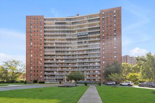 61-45 98 Street 11G, Rego Park, NY 11374