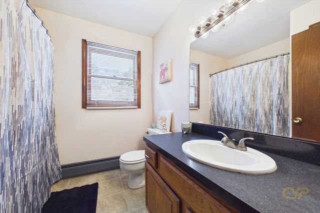 14 Day St, Fairhaven, MA 02719