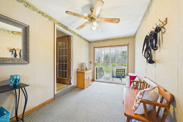 14 Day St, Fairhaven, MA 02719