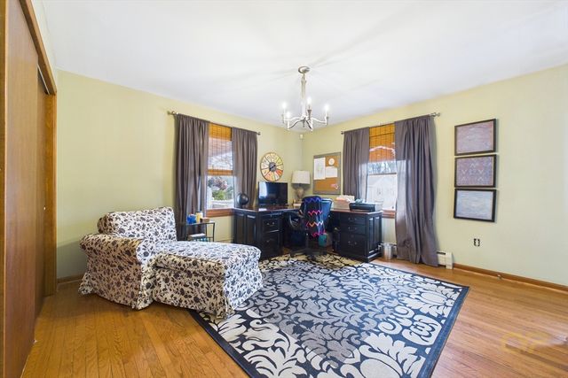 14 Day St, Fairhaven, MA 02719