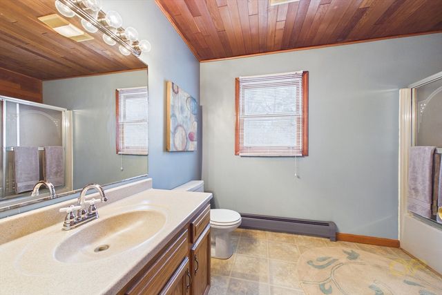 14 Day St, Fairhaven, MA 02719