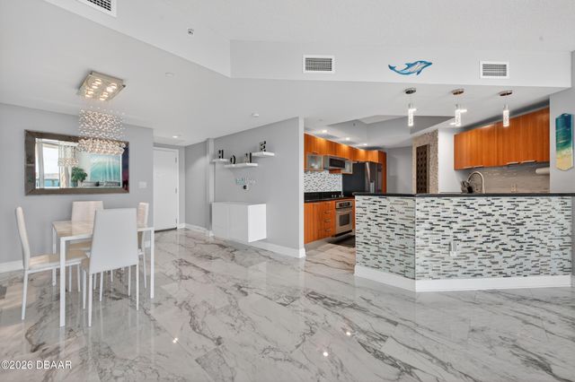 241 Riverside Dr Unit 806, Holly Hill, FL 32117