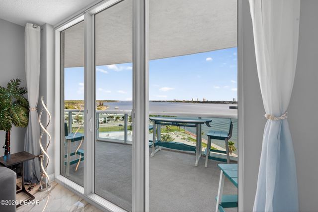 241 Riverside Dr Unit 806, Holly Hill, FL 32117