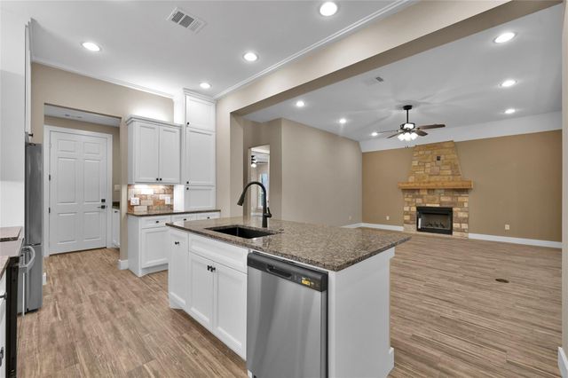 198 Clear Springs, Trinity, TX 75862