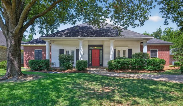 138 Downing Court, Bossier City, LA 71111