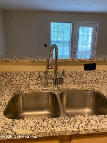 7701 TIMBERLIN PARK Boulevard 1323, Jacksonville, FL 32256