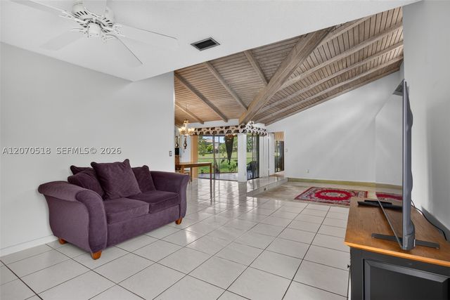 7844 Beechfern Cir 41, Tamarac, FL 33321