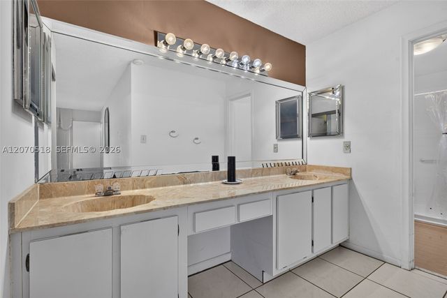 7844 Beechfern Cir 41, Tamarac, FL 33321