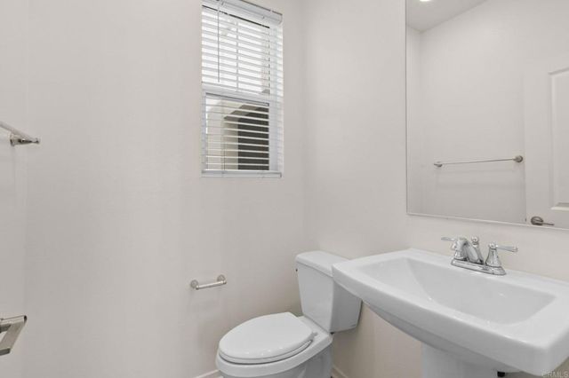 5381 Calle Rockfish 63, San Diego, CA 92154