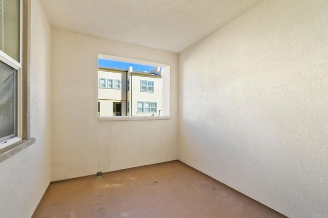 5381 Calle Rockfish 63, San Diego, CA 92154