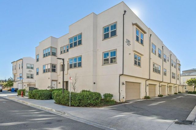 5381 Calle Rockfish 63, San Diego, CA 92154