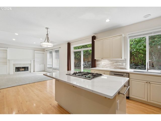 4114 Nw 127TH Ave, Portland, OR 97229
