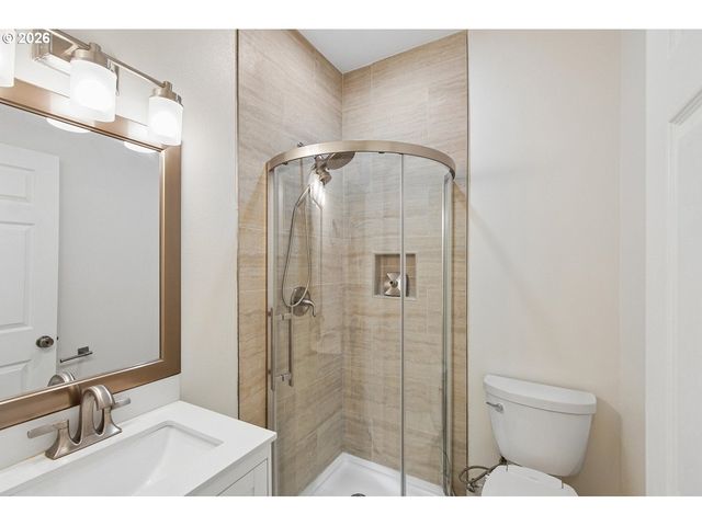 4114 Nw 127TH Ave, Portland, OR 97229