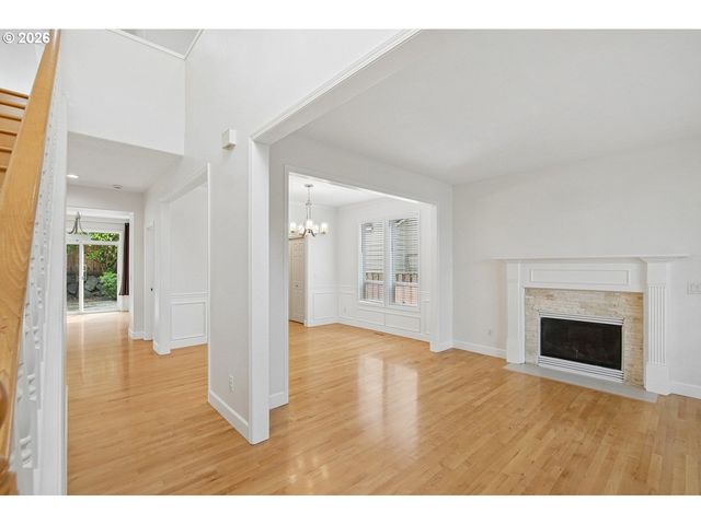 4114 Nw 127TH Ave, Portland, OR 97229