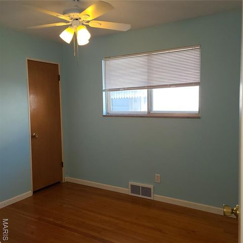 2138 Knox Avenue, St Louis, MO 63139