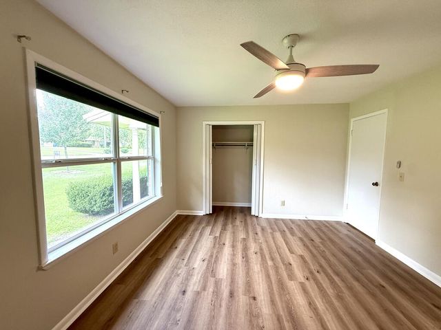 2001 Saddlewood Trl, Dothan, AL 36301
