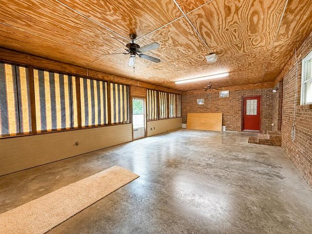 2001 Saddlewood Trl, Dothan, AL 36301