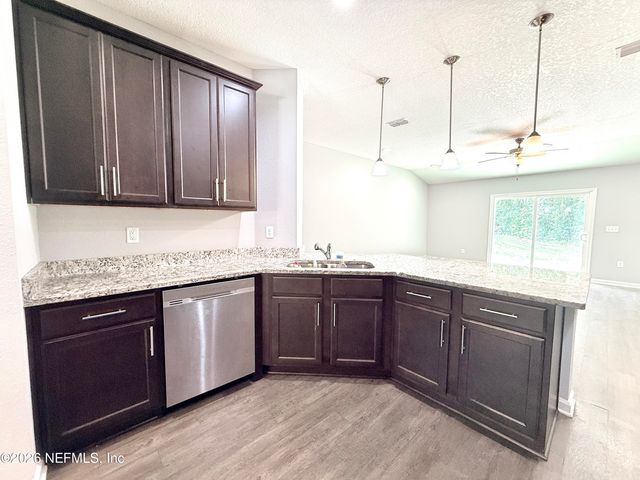 6822 MCMULLIN Street, Jacksonville, FL 32210