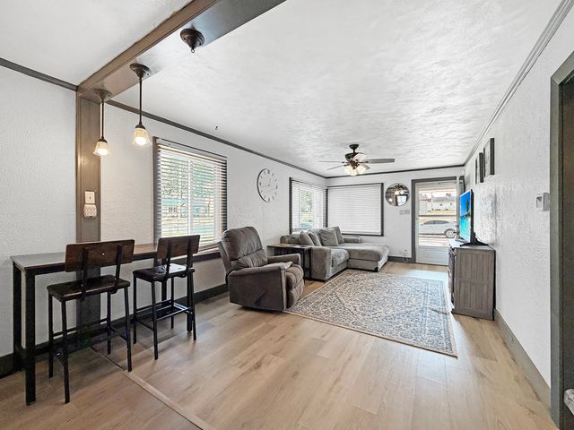 510 W Dewey Street, Freeport, IL 61032